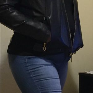 Meet your Posher, Devika